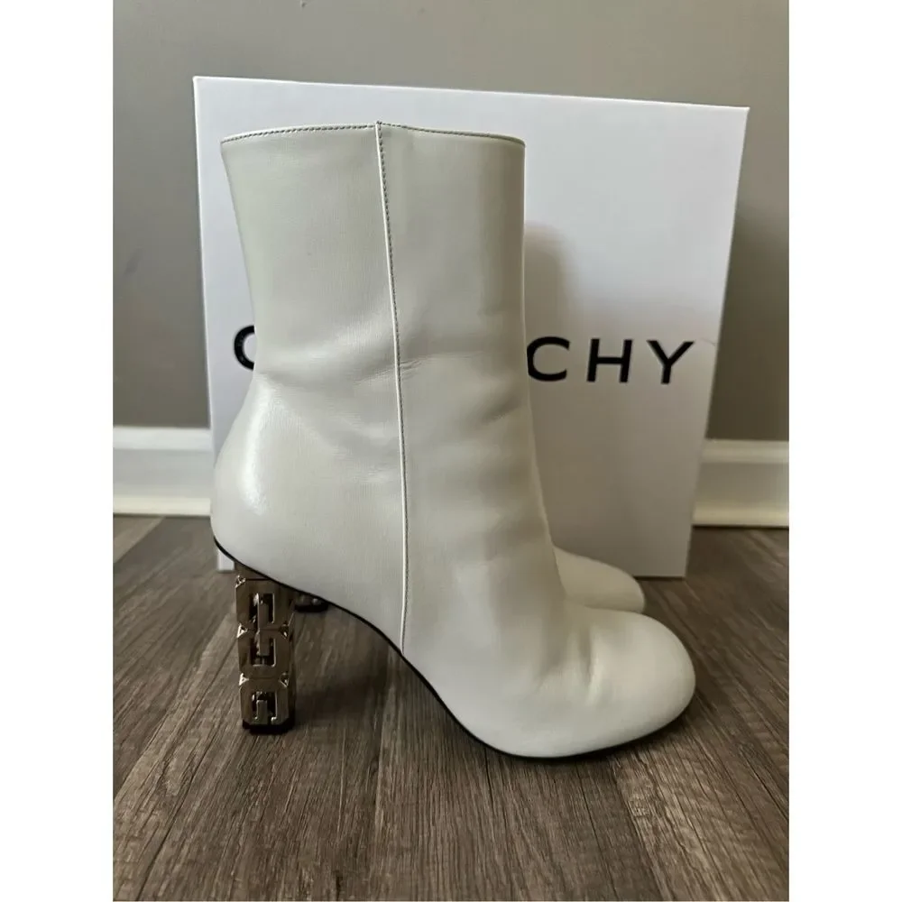 GIVENCHY White G Cube Ankle Boots $1250 - Picture 7 of 12